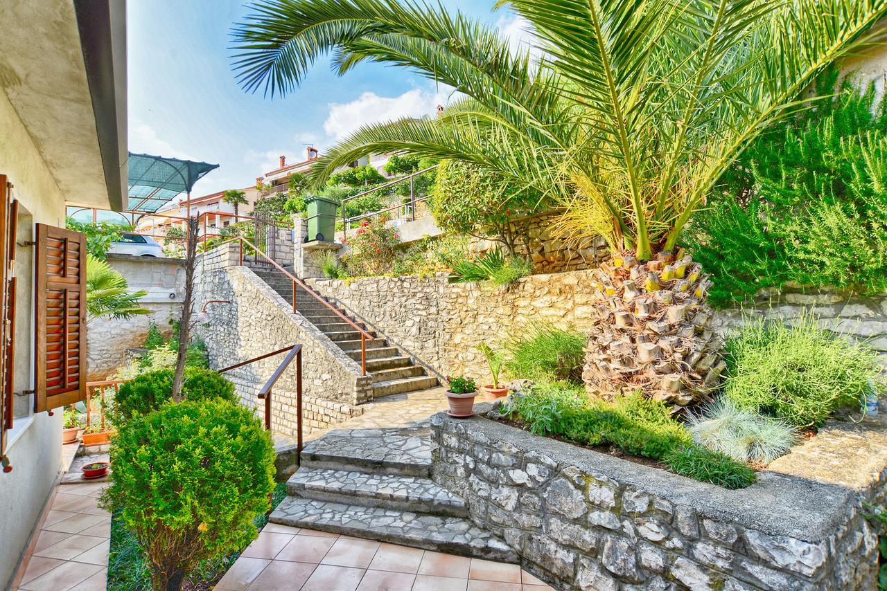 Apartment Bruna 653 Rabac Exterior photo