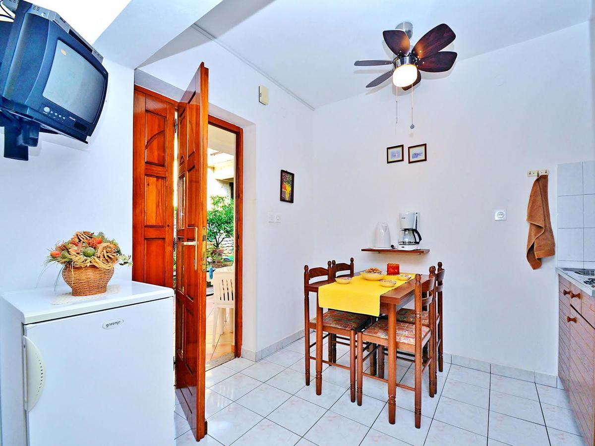 Apartment Bruna 653 Rabac Exterior photo
